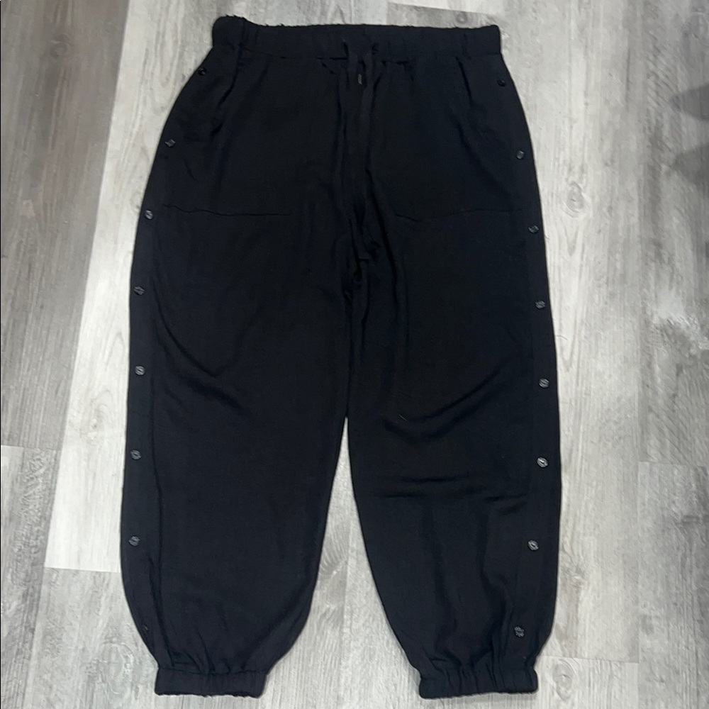 Doe & Rae Black Out of Your League Joggers with Button Detail, size L